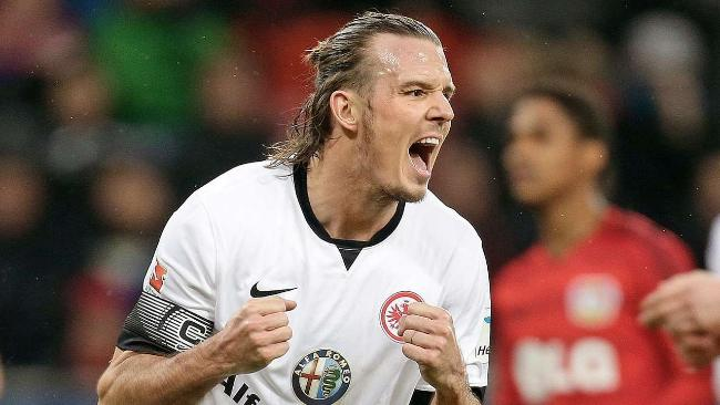 国足首发俱乐部分布：国安4人&泰山3人 海港、申花、蓉城、河南1人.