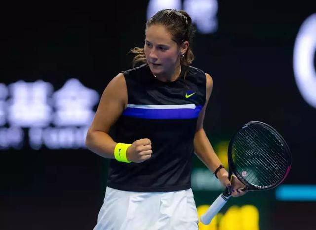 比赛一开始 比赛一开始