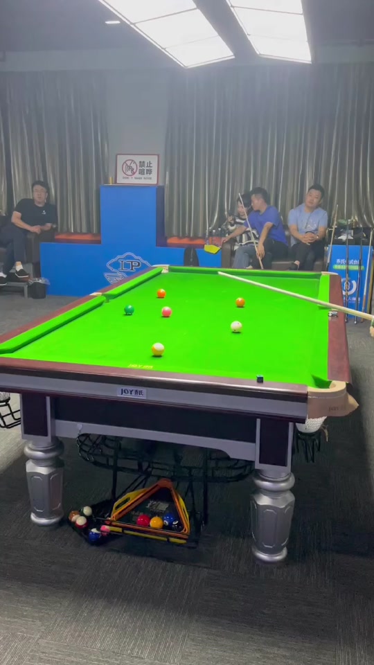 比赛中的亮 比赛中的亮