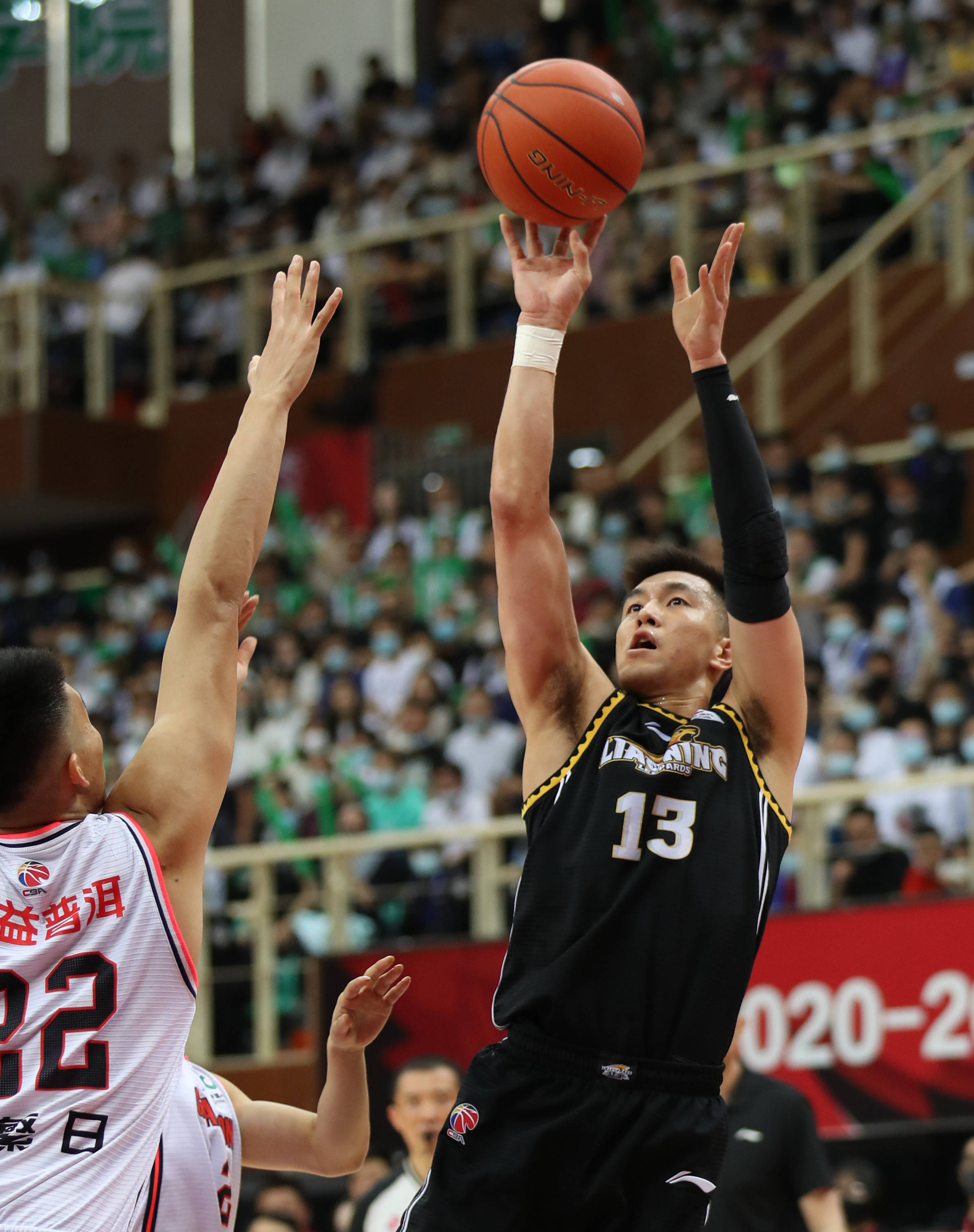 中场通过 中场通过